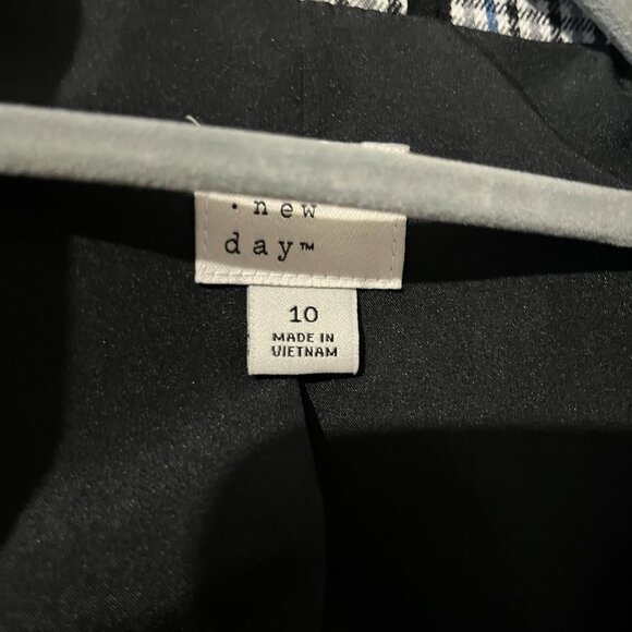 A NEW DAY PLAID LINED BLAZER SZ 10 - Picture 3 of 5